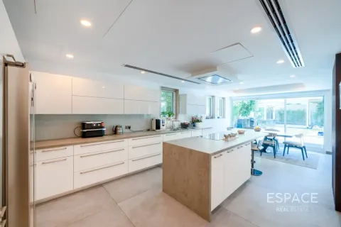 Willa na sprzedaż w Jumeirah Park, Dubai, ZEA 5 sypialnie, 436 mkw., nr 737786 - zdjęcie 7