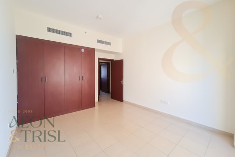 Apartment in Jumeirah Beach Residence, Dubai, UAE 3 bedrooms, 182 sq.m. № 648127 - photo 3
