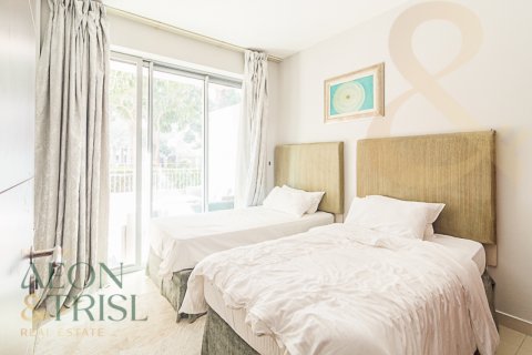 Dzīvoklis Downtown Dubai (Downtown Burj Dubai)jā, AAE 3 istabas, 135 m2 Nr. 648128 - attēls 2
