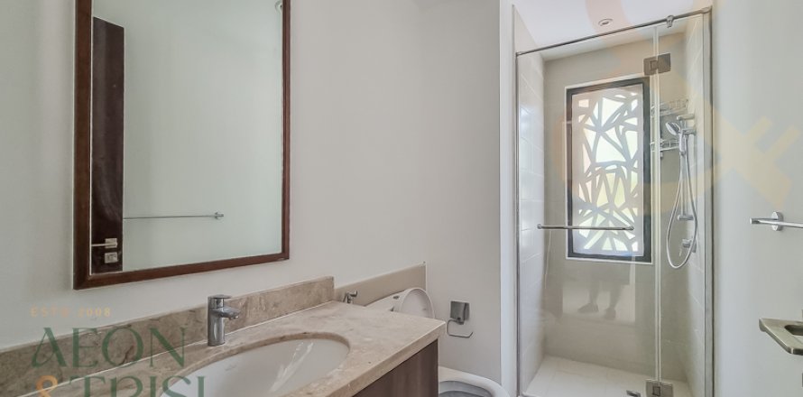 טאונהאוס ב Reem, Dubai, איחוד האמירויות 3 חדרי שינה, 232 מ"ר מספר 648125