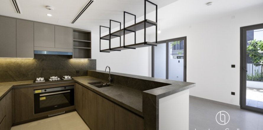 Vila v Tilal Al Ghaf, Dubai, SAE 3 spálne, 145 m2 č. 678785