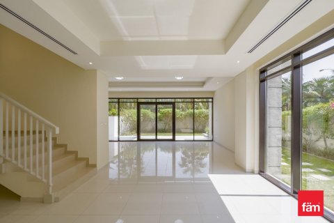 Villa Dubaijā, AAE 3 istabas, 347.5 m2 Nr. 710795 - attēls 2