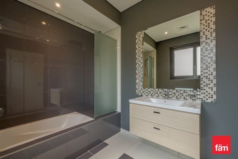Villa Dubaijā, AAE 3 istabas, 347.5 m2 Nr. 710795 - attēls 18
