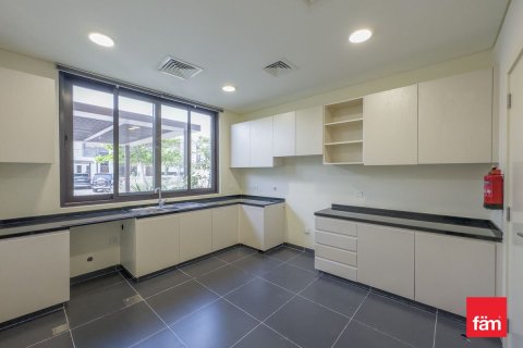 Villa Dubaijā, AAE 3 istabas, 347.5 m2 Nr. 710795 - attēls 9