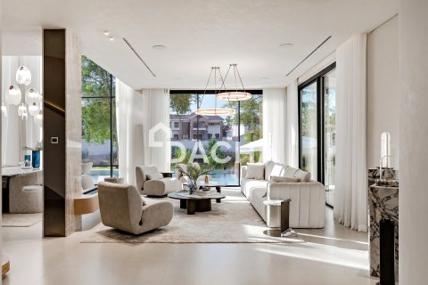 Jumeirah Islands, Dubai, UAE의 판매용 빌라 침실 4개, 502제곱미터 번호 766020 - 사진 6