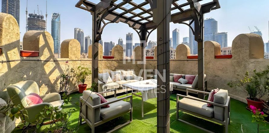 Apartman u gradu Downtown Dubai (Downtown Burj Dubai), UAE 2 spavaće sobe, 240.71 m2 Br. 767580