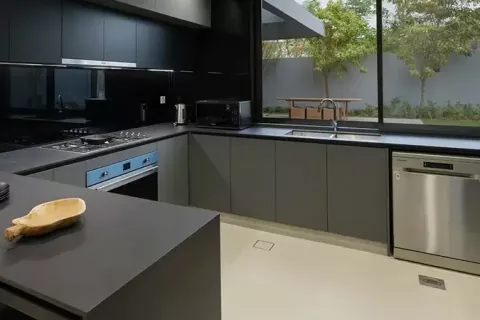 Sharjah, BAE’de satılık townhouse 2 yatak odası, 166 m&sup2; No 639369 - fotoğraf 5