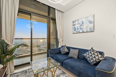 Apartmán v Business Bay, Dubai, SAE 2 spálne, 75.57 m2 č. 750594 - Fotografia 3