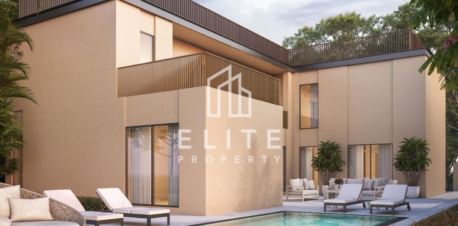 Villa à Dubai Land, Dubai, EAU: 5 chambres, 541 m2 № 736151