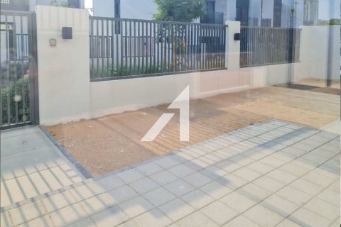 Vilë në Dubai Land, Emiratet e Bashkuara Arabe 4 dhoma gjumi, 230 m2. № 634421 - Foto 19
