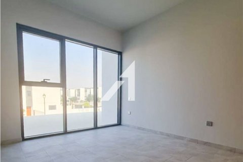Vilë në Dubai Land, Emiratet e Bashkuara Arabe 4 dhoma gjumi, 230 m2. № 634421 - Foto 13