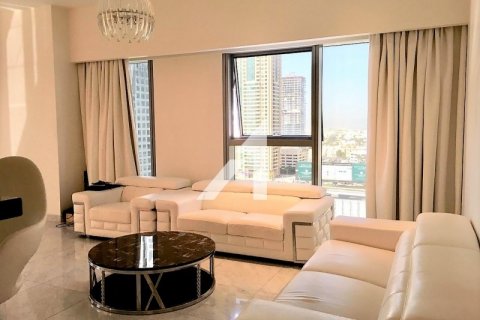 Apartmen di DIFC, Dubai, UAE 1 bilik tidur, 118.4 meter persegi № 634422 - foto 1