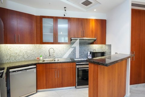 Apartment in DIFC, Dubai, UAE 1 room, 73.8 sq.m. № 634423 - photo 9