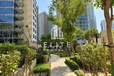 Apartmen di Downtown Dubai (Downtown Burj Dubai), Dubai, UAE 1 bilik tidur, 98 meter persegi № 659461 - foto 18