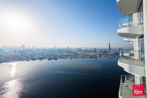 Apartment til salg i Dubai, UAE 3 soveværelser, 148.9 kvm № 641722 - foto 16