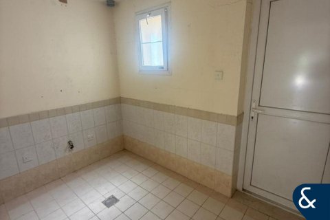 Vila di The Springs, Dubai, UAE 3 bilik tidur, 210 meter persegi № 666396 - foto 11