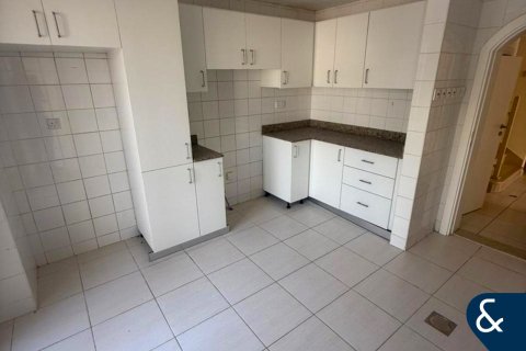 Vila di The Springs, Dubai, UAE 3 bilik tidur, 210 meter persegi № 666396 - foto 8