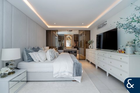 Villa in vendita a Dubai Sports City, Dubai, EAU 5 camere da letto, 418 mq. № 667769 - foto 9