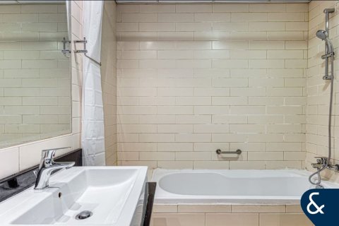 Dubai Marina, Dubai, संयुक्त अरब अमीरात में अपार्टमेंट, 2 बेडरूम, 109 वर्ग मीटर, संख्या 666395 - फ़ोटो 11