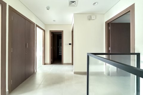 Városi lakóépület itt: Sharjah, EAE, 4 hálószoba, 307.19 m², azonosító: 749420 - fénykép 16