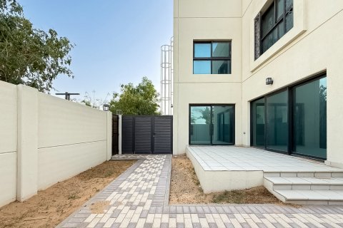 Városi lakóépület itt: Sharjah, EAE, 4 hálószoba, 307.19 m², azonosító: 749420 - fénykép 2