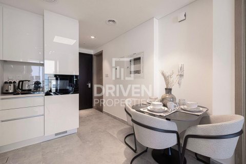 Apartamento en venta en Jumeirah Village Circle, Dubai, EAU 1 dormitorio, 61.32 m2 № 743750 - foto 2