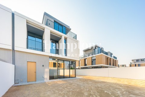 Снять в аренду виллу в Arabian Ranches 3, Дубай, ОАЭ 4 спальни, 390.05324550м2, № 700187 - фото 24