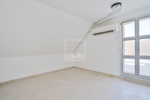 Vila u gradu Al Mina, Abu Dhabi, UAE 5 spavaće sobe, 1149.95 m2 Br. 761262 - Slika 9