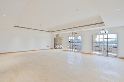 Vila u gradu Al Mina, Abu Dhabi, UAE 5 spavaće sobe, 1149.95 m2 Br. 761262 - Slika 2