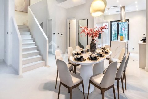 Vilă de vânzare în Palm Jumeirah, Dubai, EAU 5 dormitoare, 303 mp.  №714812 - poză 7