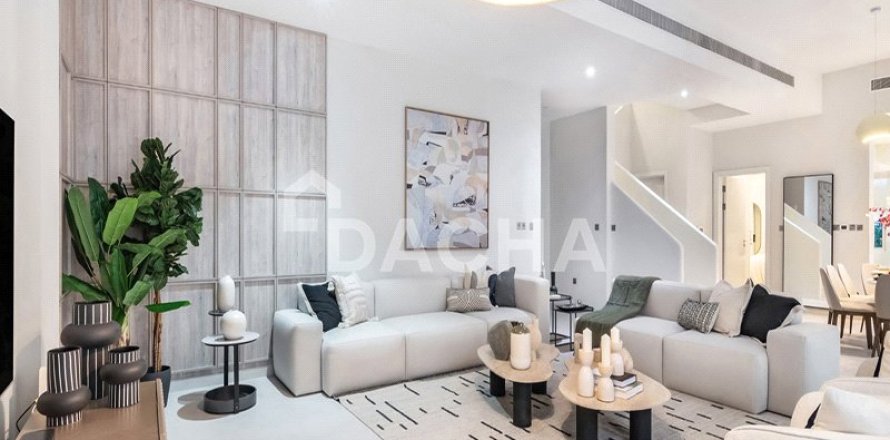 Vilă în Palm Jumeirah, Dubai, EAU 5 dormitoare, 303 mp.  №714812