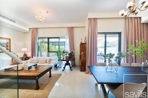 Townhouse di Dubai Sports City, UEA 4 kamar tidur, 237 m2 nomor 680852 - foto 5