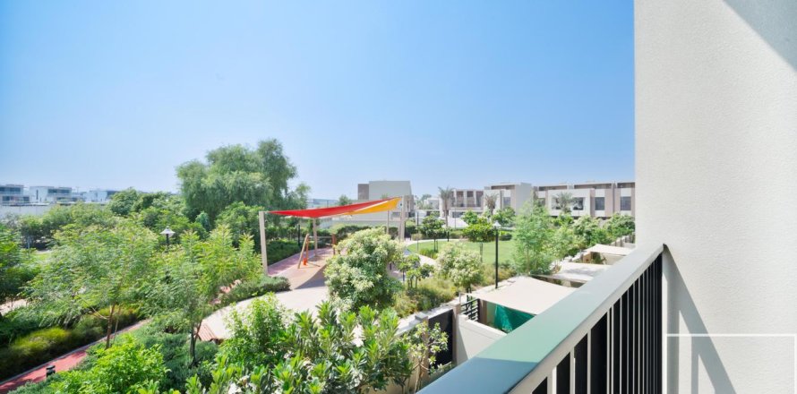 Townhouse di Dubai Sports City, UEA 4 kamar tidur, 237 m2 nomor 680852