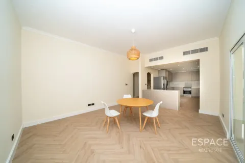 Villa in Meadows, Dubai, UAE 4 bedrooms, 373 sq.m. № 650217 - photo 7