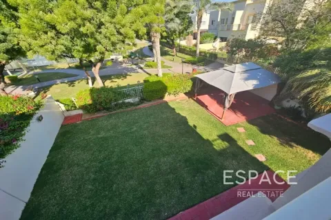 Townhouse in The Springs, Dubai, UAE 3 bedrooms, 245 sq.m. № 650218 - photo 12