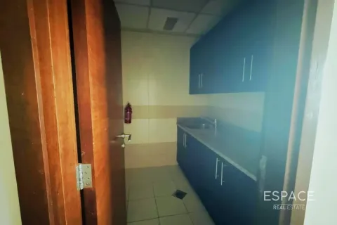 Toimisto Business Bay, Dubai, Arabiemiraatit 104 m2 № 650213 - kuva 5