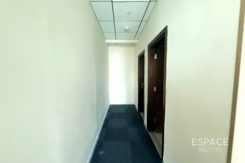 Toimisto Business Bay, Dubai, Arabiemiraatit 104 m2 № 650213 - kuva 10