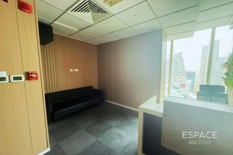 Toimisto Business Bay, Dubai, Arabiemiraatit 104 m2 № 650213 - kuva 9