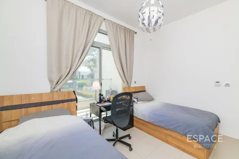Kamienica do wynajęcia w Arabian Ranches 2, Dubai, ZEA 4 sypialnie, 242 mkw., nr 650219 - zdjęcie 8