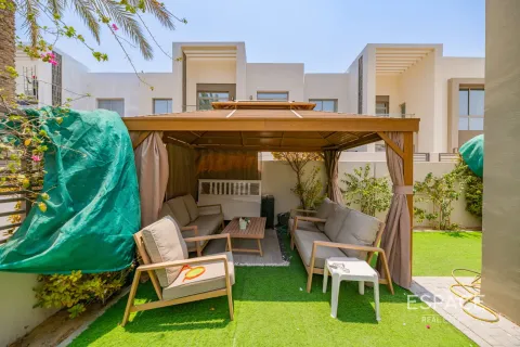 Kamienica do wynajęcia w Arabian Ranches 2, Dubai, ZEA 4 sypialnie, 242 mkw., nr 650219 - zdjęcie 15