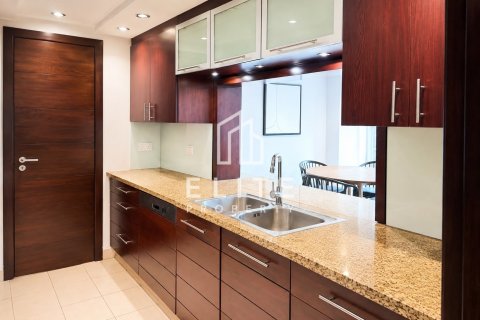 Apartament në Downtown Dubai (Downtown Burj Dubai), Dubai, Emiratet e Bashkuara Arabe 2 dhoma gjumi, 121 m2. № 759997 - Foto 3