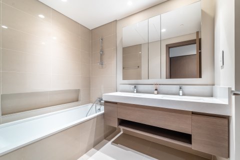 Apartment in Dubai Creek Harbour (The Lagoons), UAE 2 bedrooms, 107 sq.m. № 707730 - photo 11