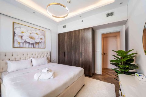 Apartment in Umm Suqeim, Dubai, UAE 3 bedrooms, 171 sq.m. № 707731 - photo 18