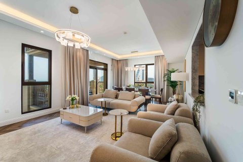 Apartment in Umm Suqeim, Dubai, UAE 3 bedrooms, 171 sq.m. № 707731 - photo 5
