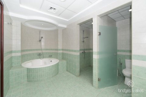 Apartamento para arrendamento em Dubai Marina, Dubai, EAU 3 quartos, 360 m2 № 697442 - foto 20