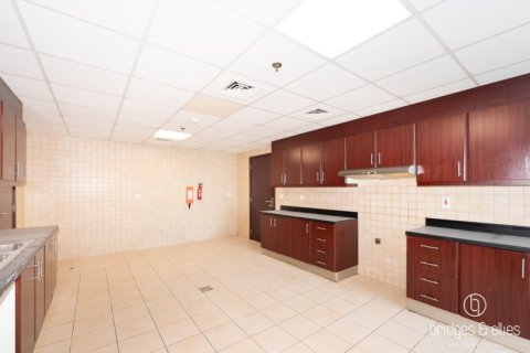 Apartamento para arrendamento em Dubai Marina, Dubai, EAU 3 quartos, 360 m2 № 697442 - foto 5