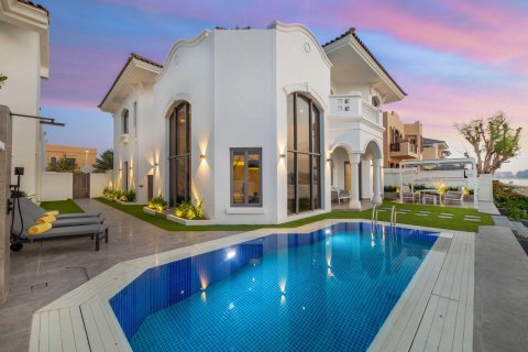 Palm Jumeirah, Dubai, UAE의 임대용 빌라 침실 5개, 622제곱미터 번호 635252 - 사진 30