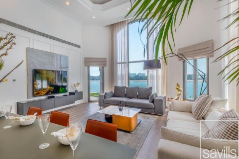 Palm Jumeirah, Dubai, UAE의 임대용 빌라 침실 5개, 622제곱미터 번호 635252 - 사진 1