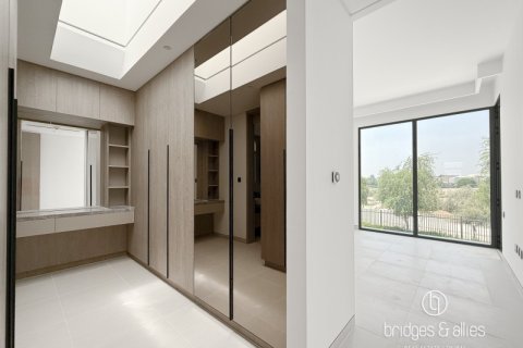 Huvila Tilal Al Ghaf, Dubai, Arabiemiraatit 4 makuuhuonetta, 472 m2 № 703116 - kuva 13