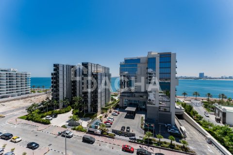 Apartment til salg i Palm Jumeirah, Dubai, UAE 2 soveværelser, 152 kvm № 719202 - foto 24